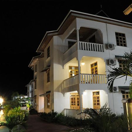 La Fontaine Holiday Apartment Bel Ombre Екстериор снимка