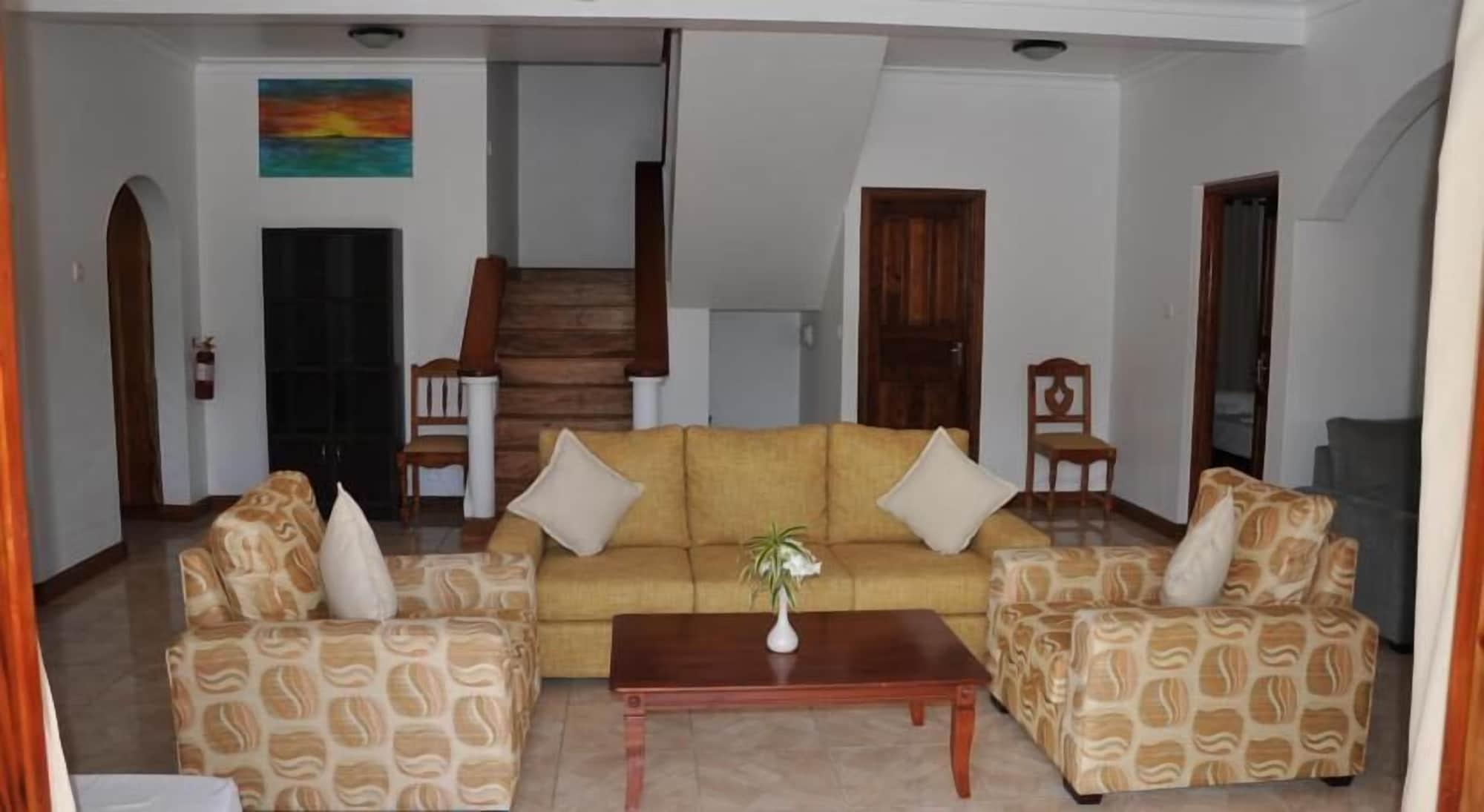 La Fontaine Holiday Apartment Bel Ombre Екстериор снимка