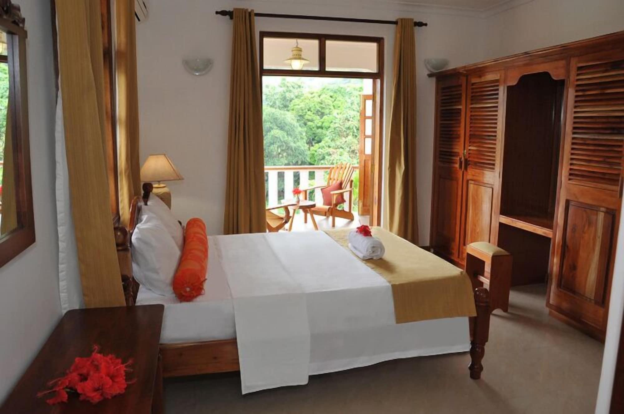 La Fontaine Holiday Apartment Bel Ombre Екстериор снимка
